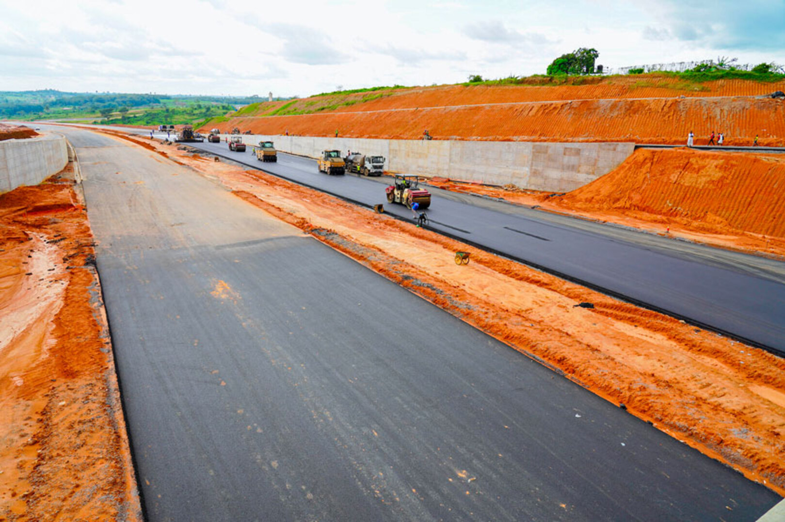 Côte d’Ivoire plans 1,014 km of highways to connect regions